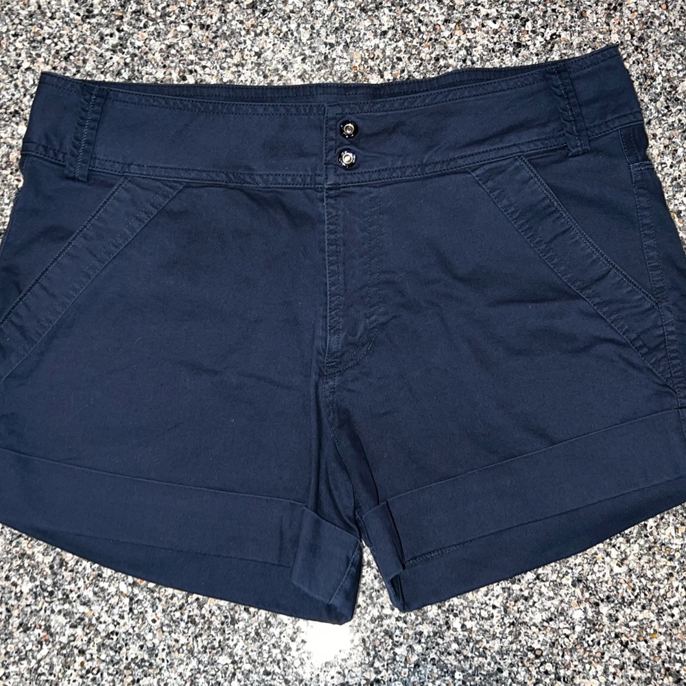 Nike Blue Bermudas Mid-Length Shorts